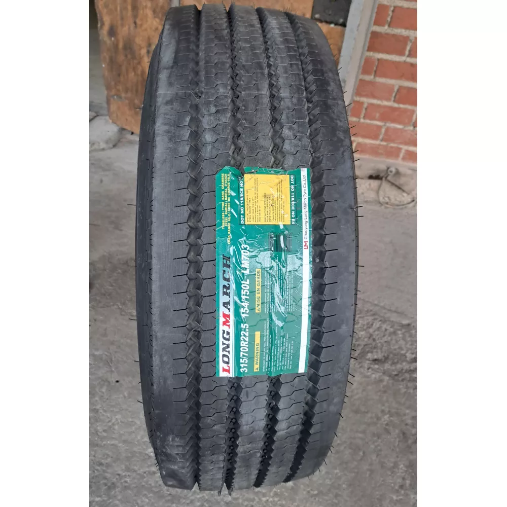 Грузовая шина 315/70 R22,5 Long March LM-703 18PR в Дегтярске