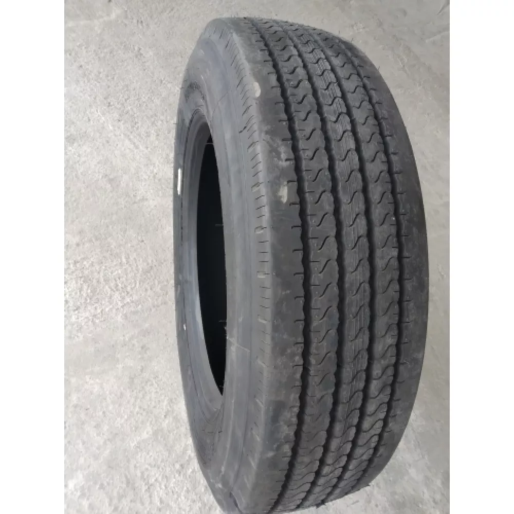 Грузовая шина 255/70 R22,5 Long March LM-120 16PR в Дегтярске