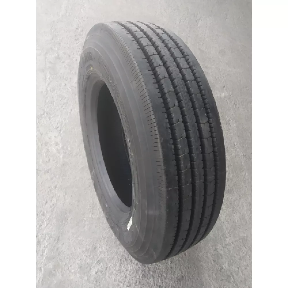 Грузовая шина 215/75 R17,5 Long March LM-216 16PR в Дегтярске